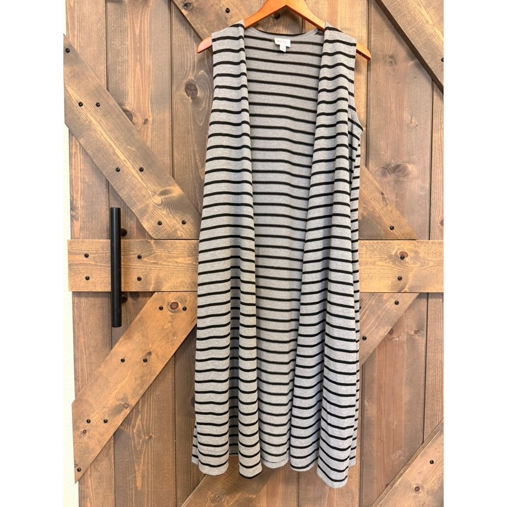 LuLaRoe Joy Vest Women S Grey Black Excellent Striped Longline Duster Knit